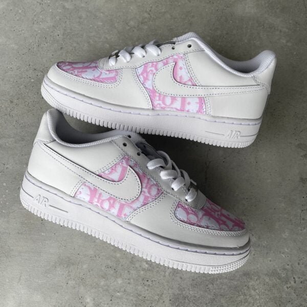 Custom AIR FORCE 1 - Christian D (baby pink)