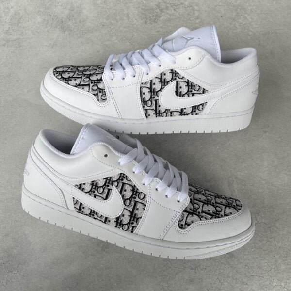 Custom JORDAN 1 low - Christian D